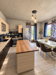 Kuća s velikom okućnicom od 2300 m² u mirnom okruženju