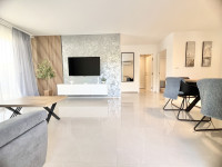 Kuća: Vlašići, 184.00 m2, novogradnja, dva apartmana, 4 parkinga