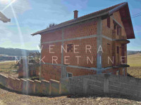 Kuća Zagreb (Gornji Dragonožec), 210 m2 + 1089 m2 okućnice