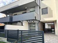 NOVOGRADNJA- 2 STANA SA ZASEBNIM ULAZIMA- 240M2