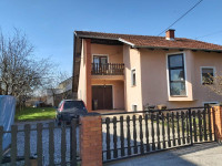 Kuća: Zagreb (Sesvetski Kraljevec), 180 m2