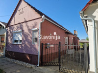 KUĆA I ZEMLJIŠTE 1730 m² [BUDIMCI]