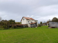 KUĆA+ZEMLJIŠTE, PRODAJA,VOJNIĆ,VOJIŠNICA,2520m2