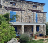 Labin, okolica, kamena kuća sa bazenom