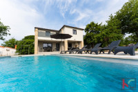 Labin, okolica, samostojeća kuća sa bazenom od 150m2  #prodaja