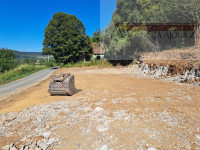 Lika - Stajnica građevinsko zemljište 221 m2 + građevinska dozvola