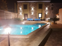 Ližnjan: Atraktivna kuća s bazenom, potpuno opremljena, 160 m2