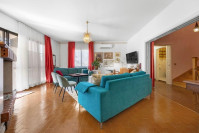 LIŽNJAN, KUĆA S 3 STAMBENE JEDINICE, BLIZINA MORA!PRILIKA!