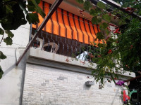 Ližnjan, Šišan, samostojeća kuća 230m2 sa tri stana, 900m2 okućnice, m