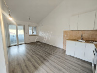 Ližnjan - stan s dvije spavaće sobe i parkirnim mjestom, 51 m2