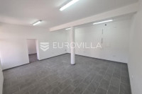 Ljubešćica, Centar poslovni prostor 55 m²