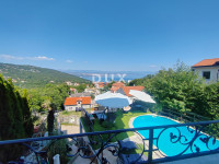 Lovran, dvojna kuća s bazenom, 267 m², panoramski pogled