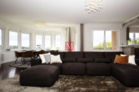 Lukšić-NOVIJA GRADNJA-lijep, prostran i pun svjetla 5s stan sa balkoni