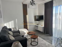 Luksuzan jednosoban stan  s parking mjestom za dugoročan najam!