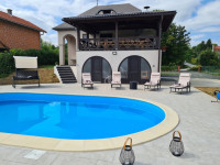 LUKSUZNA KUĆA S BAZENOM 5 MIN OD VARAŽDINSKIH TOPLICA !!!!