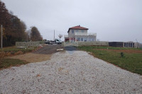 "Luksuzna kuća u mirnom Dragoslavcu"