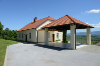 Luksuzna kuća u prirodi ,290 m2 na odličnoj lokaciji,Veliko Trgovišće