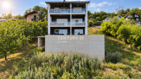 LUKSUZNA OBITELJSKA KUĆA – 560 m² NA PARCELI OD 1.135 m², TOPLIČICA, N