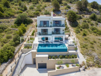 Luksuzna vila s bazenom, 300m2, Zatoglav