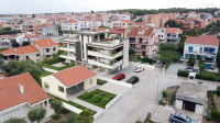 Stan sa tri spavaće sobe novogradnja Borik!