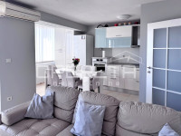 MAKARSKA dvoetažni stan 91,36m2 - 3 sobe/2 kupaonice/pogled