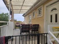 Mali apartman s pogledom na more