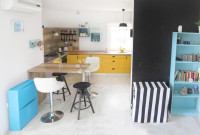 MALINSKA - APARTMANSKA KUĆA S DVA BAZENA
