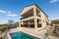 MALINSKA - Luksuzna vila s panoramskim pogledom na more