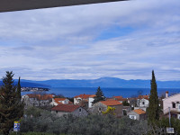 Malinska – prostran apartman s panoramskim pogledom na more!