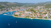 Marina - građ.zemljište u blizini mora, 1700 m2, PRODAJA
