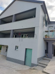 Marinići, obnovljena kuća sa 3 stana, odličan omjer cijene i kvadratur