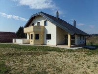 Novi Marof - Ključ: odlična nova kuća od 230 m2 sa 1000 m2 dvorišta