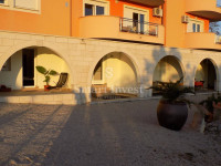 MARTINKOVAC, iznajmljuje se stan od 104 m2