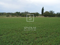 MATULJI, BREŠCA, GRAĐEVINSKO ZEMLJIŠTE