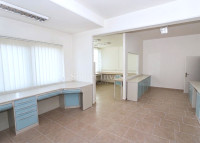 MATULJI - JUŠIĆI, poslovni prostor od 90 m2 za najam