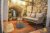 Mediteranska kamena kuća: Tisno, 70 m2 // Mediterranean stone house