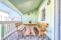 *Medulin, 100m od mora kuća sa dva apartmana*