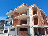 Medulin, 300.00 m2 Pet stanova +2Garaže Pogled na More ROH,BAU