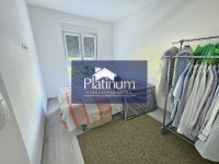 MEDULIN CIJELI KAT ZGRADE, 2 APARTMANA, TOP INVESTICIJA