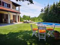 Medulin, Istra - 145m2 + 800m2 okućnice s bazenom