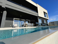 Medulin, Luksuzna Vila za najam!