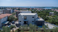 MEDULIN | MODERNA VILA S PANORAMSKIM POGLEDOM NA MORE, BAZENOM I GARAŽ