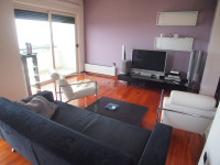 MEJE, LUKSUZAN DVOSOBAN S POGLEDOM NA MORE I GARAŽOM