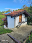 Merenje - mala vikend kućica u oazi šumskog zelenila SNIŽENA CIJENA