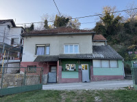 Mikulići, 2 kuće za rušenje, M1 zona, parcela 417 m2