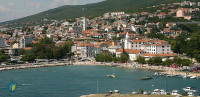 MIRNA LOKACIJA S POGLEDOM NA MORE – 623 M²