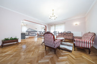 Mlinovi, Prekrasan četevrosoban stan s terasom i parkingom, 150m2