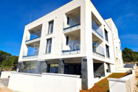 Moderan apartman u novogradnji, Murter