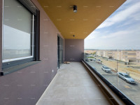 Novi, moderan i namješten stan s dva parkirna mjesta na odličnoj lokac