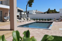 Moderna kuća s bazenom -178m2, mirna lokacija